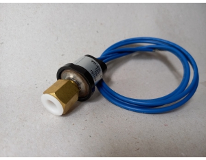 Phụ tùng thay thế Trane - Cảm biến áp suất YK-03L 020-040G60G 40PSI - 60PSI